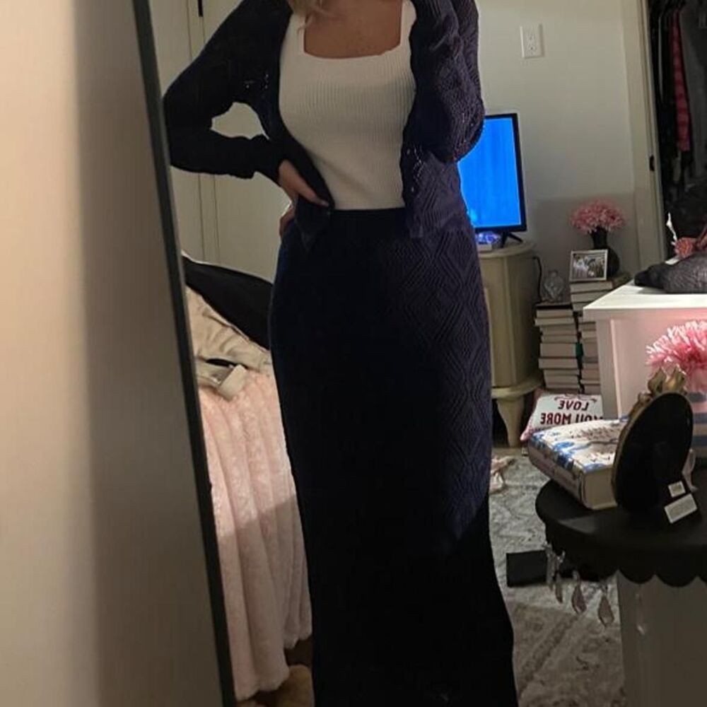 Unbranded Women's Navy and Blue Cardigan